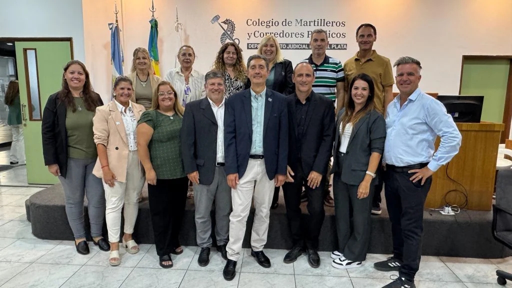 Colegio de Martilleros: siga, siga el baile